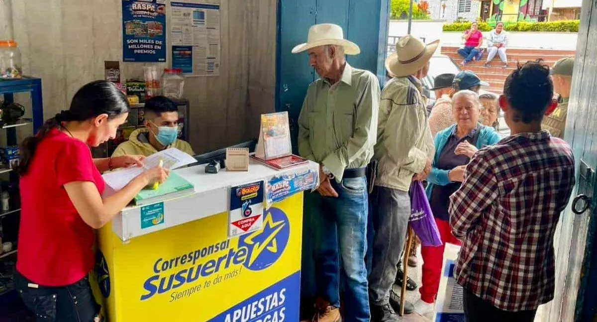 El certificado que deben presentar miles de pensionados en Colombia para evitar perder su mesada