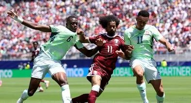 Qatar sorprendió sobre cierre del juego y empató con Suiza en el Grupo B