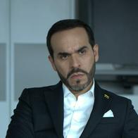 Abelardo de la Espriella, candidato presidencial, durante su visita a Pulzo / Pulzo