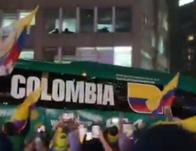 [Video] Así fue el banderazo de los hinchas de la Selección Colombia en la previa del debut contra Uzbekistán