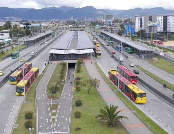 Rutas de TransMilenio para asistir a las fanzones y parques de Bogotá y ver los partidos de la Selección Colombia 