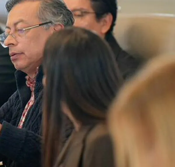 Presidencia regañó a ministros y recordó la “confidencialidad” de la información