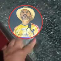 Así quedó la camioneta usada para la campaña de Abelardo de la Espriella que fue atacada a tiros en Viotá, Cundinamarca