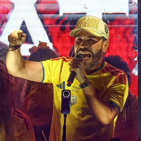 Abelardo de la Espriella pide votar y que no se queden en la casa este domingo