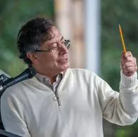 Gustavo Petro advierte sanciones al transporte en Colombia durante elecciones