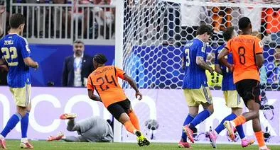 Crysencio Summerville, de Países Bajos, celebra al anotar el quinto gol de su equipo durante el partido del Grupo F de la fase de grupos de la Copa Mundial de la Fifa 2026, entre Países Bajos y Suecia en el NRG Stadium en Houston, Texas, Estados Unidos, el 20 de junio de 2026