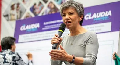 Conozca los detalles de la queja administrativa ante el CNE contra Claudia López por publicar cifras de encuestas en plena veda electoral.
