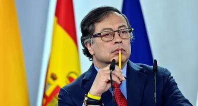 Petro dice que se podría "levantar en armas legitimamente" por peder elecciones