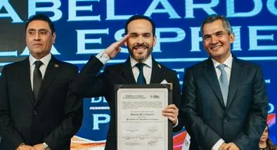 En vivo: Abelardo de la Espriella recibe credenciales del CNE por elecciones