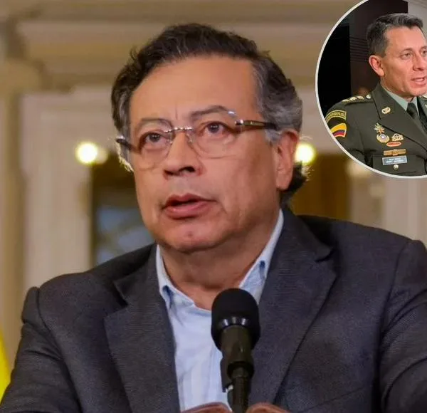 Petro niega que su gobierno haya frenado operativos contra grupos armados