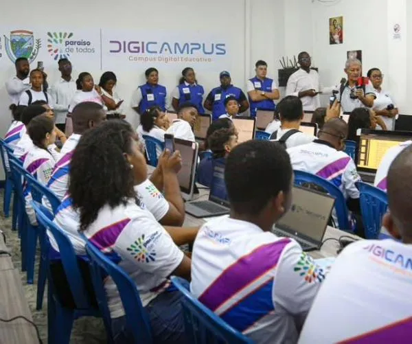 Estudiantes de DigiCampus podrán acceder a 235 becas gratuitas para estudiar inglés