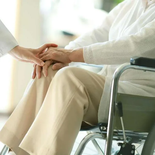 Alerta en Colombia para pacientes con discapacidad por deuda de las EPS en 2026