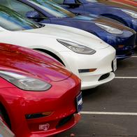 Carro Tesla en Colombia es el más vendido en 2026, seguido de Renault y KIA