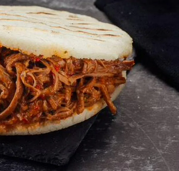 Cinco tipos de arepa que puedes preparar hoy con lo que tienes en casa