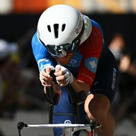Tour de Francia: bandera de colombia le arruinó carrera a corredor francés
