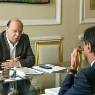 Siga EN VIVO los detalles de la alocución de Abelardo De la Espriella tras suspender el empalme con Gustavo Petro por los ataques al resultado electoral.