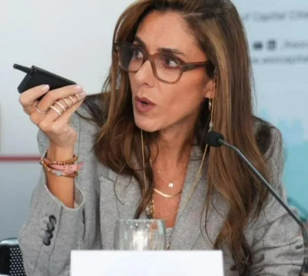 “Cada voto debe respetarse”: presidenta del Consejo Gremial cuestiona dudas de Petro sobre elecciones