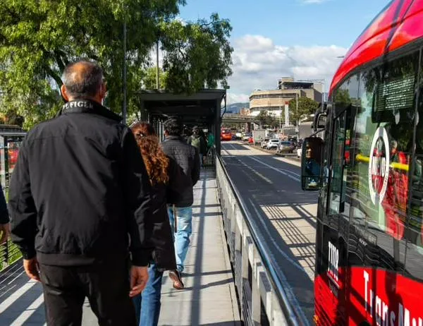 Manifestación afecta la operación de TransMilenio en la av. Caracas: conoce reporte de movilidad en Bogotá 