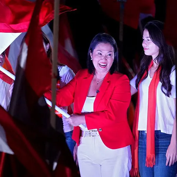 Fujimori habló sobre decisión de Petro de desconocer elección de De la Espriella