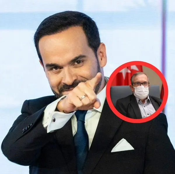 Abelardo de la Espriella prometió encarcelar a Rodrigo Londoño, alias Timochenko, pero expertos explican que no podrá hacerlo de manera directa.