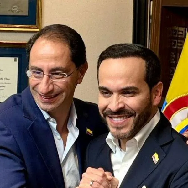 Abelardo de la Espriella recibió 115.000 hojas de vida en Banco de Talentos