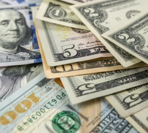 Dólar cayó este miércoles en Colombia y se acerca a perder nivel de los $3.200