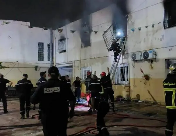 Incendio en un orfanato de Argelia deja al menos 11 muertos y 19 heridos