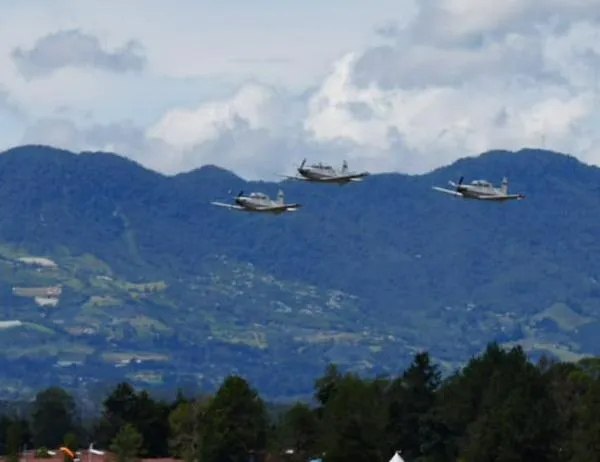 Aeronáutica Civil informa sobre cierres temporales del espacio aéreo en Bogotá por conmemoración del Día de la Independencia 