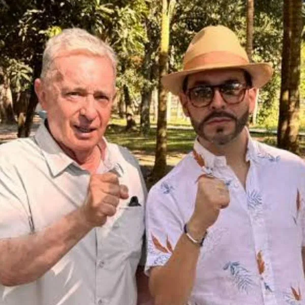 nalistas aseguran que Álvaro Uribe y Gustavo Petro podrían unirse para elegir a Honorio Henríquez como presidente del Senado ante el gobierno electo.