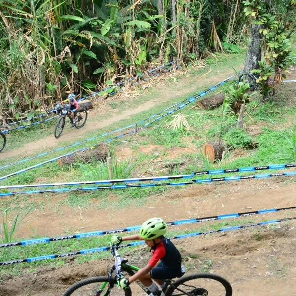 Más de 400 deportistas disputan el Nacional de Mountain Bike en la Perla del Otún