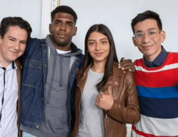 Bogotá entrega más de 560 becas de Jóvenes a la E para la educación superior 