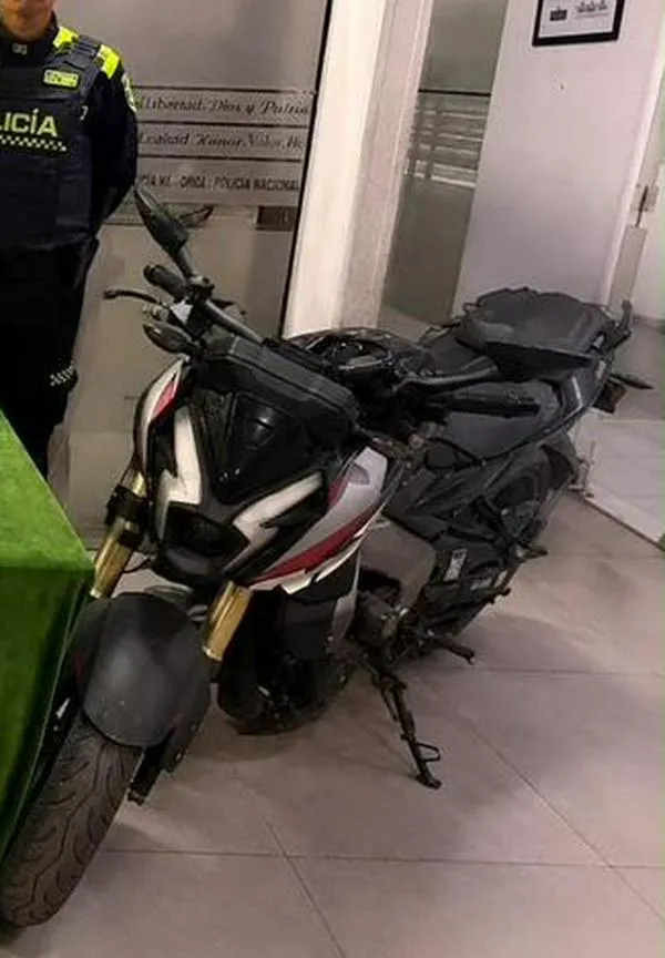 Se disfrazaron de agentes de la Sijin para robar en el Terminal: hubo persecución y balacera