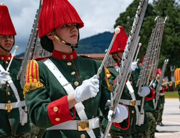 Distrito despliega sus Equipos Sociales para acompañar el Desfile del 20 de Julio en Ciudad Bolívar 