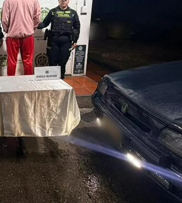 Fiscalía dejó libres a cuatro capturados que conducían en carril de TM con un arma ¿Por qué?