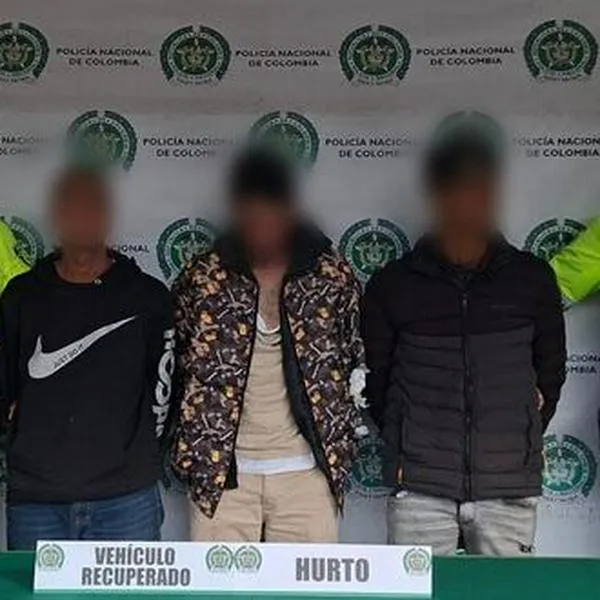 Bogotá: delincuentes pincharon llanta y secuestraron a familia que iba en carro