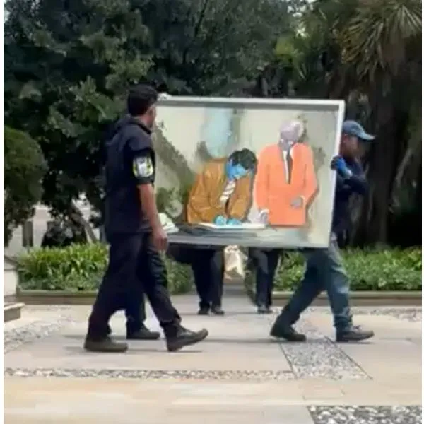 Trasteo de Petro en la Casa de Nariño: graban cómo se llevan cuadros