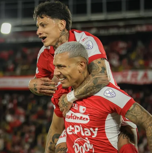 Jugadores de Santa Fe celebrando el triunfo contra Caracas por Copa Sudamericana