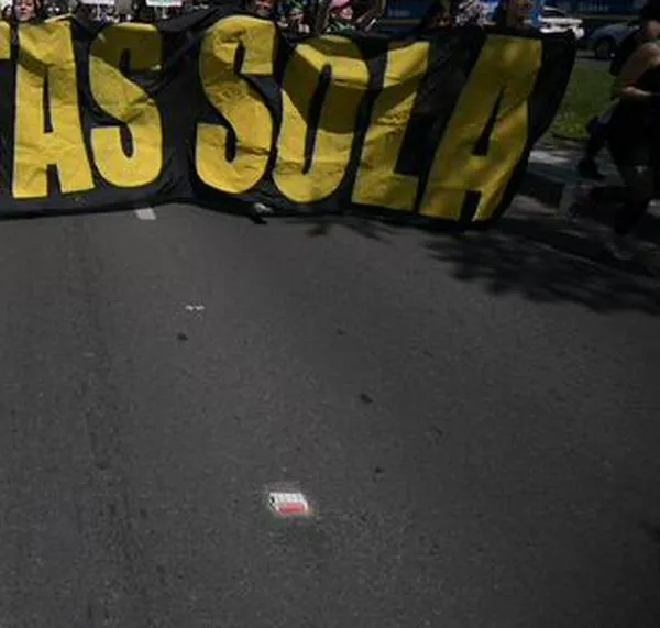 Piden investigar como intento de feminicidio agresión contra dueña de restaurante en Usaquén