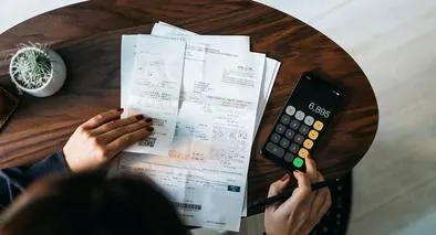 Aviso a los que declaran renta: estas son deducciones que pueden reducirlo