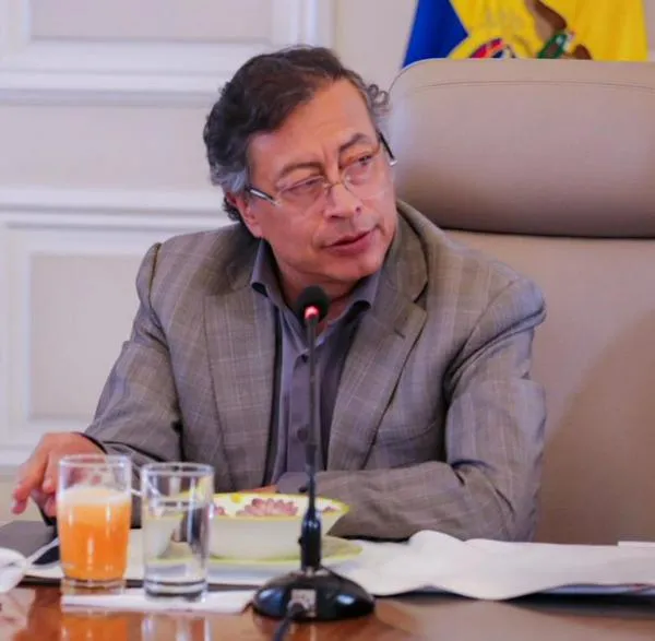 Gustavo Petro anuncia acción penal contra Angie Rodríguez por calumnias: trino