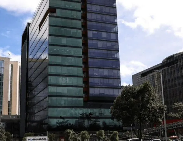 Acceda a servicios del Distrito llamando al número de teléfono de la Secretaría de Seguridad 