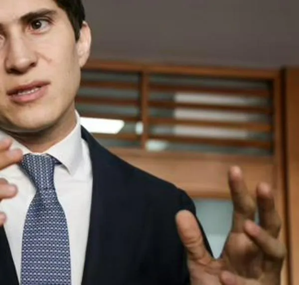 Senado negó posesión de Wadith Manzur desde su lugar de reclusión