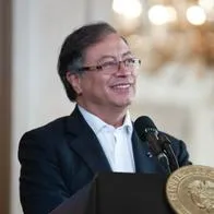 Alfredo Saade se pregunta qué perfume usará el presidente Gustavo Petro