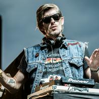 Murió Kavinsky: hallan sin vida al DJ francés de “Nightcall”, qué se sabe y más