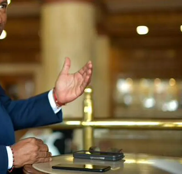 “Espero que escuche la estrategia de paz de Nariño”: gobernador Escobar a De la Espriella