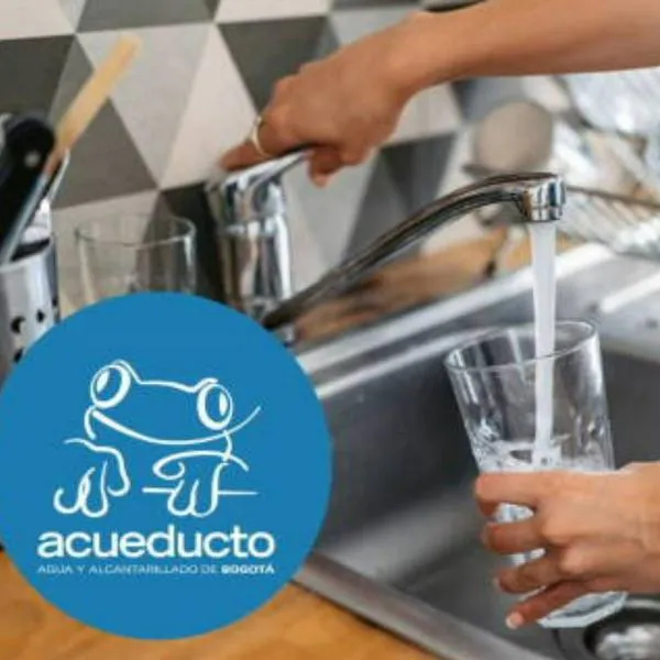 El Acueducto de Bogotá inició la renovación gradual de 319.000 medidores de agua. Conozca si es obligatorio, los precios según estrato y cómo pagarlo.