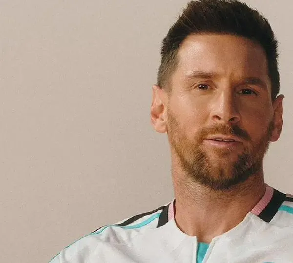 Lionel Messi, el gran protagonista de la nueva camiseta de Inter Miami; una auténtica locura
