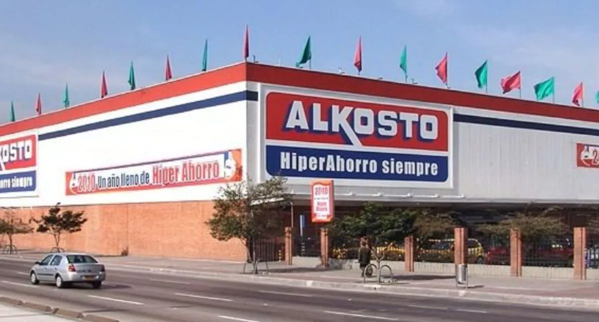 Alkosto anuncia descuentos en agosto hasta 66% con televisores, PC y celulares