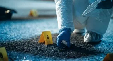 Pareja que apuñaló 17 veces a joven que no se dejó robar en bus, a la cárcel
