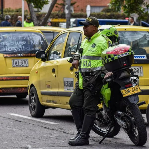Policía de tránsito